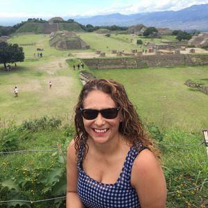 Meet your Posher, Imelda